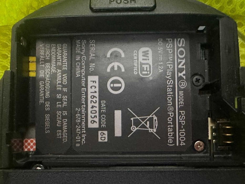 consola portabila sony psp 1004
