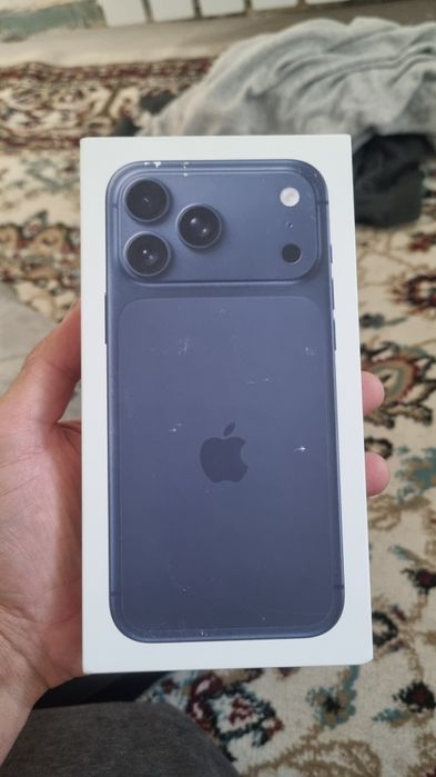 Iphone 17 promax 512gb E-SIM