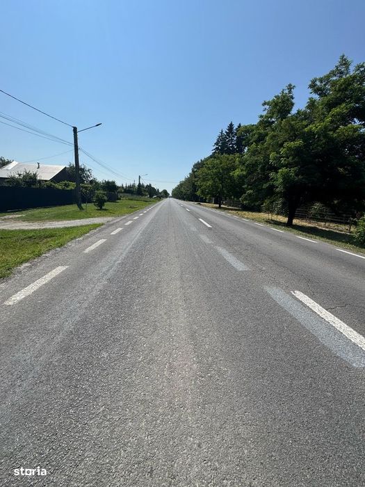 Vand teren intravilan Hemeius, stradal, ideal pentru casa