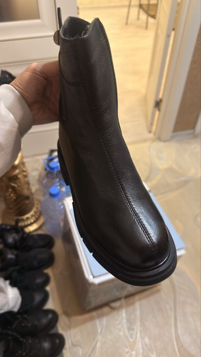 Продам натуральные зимние сапоги