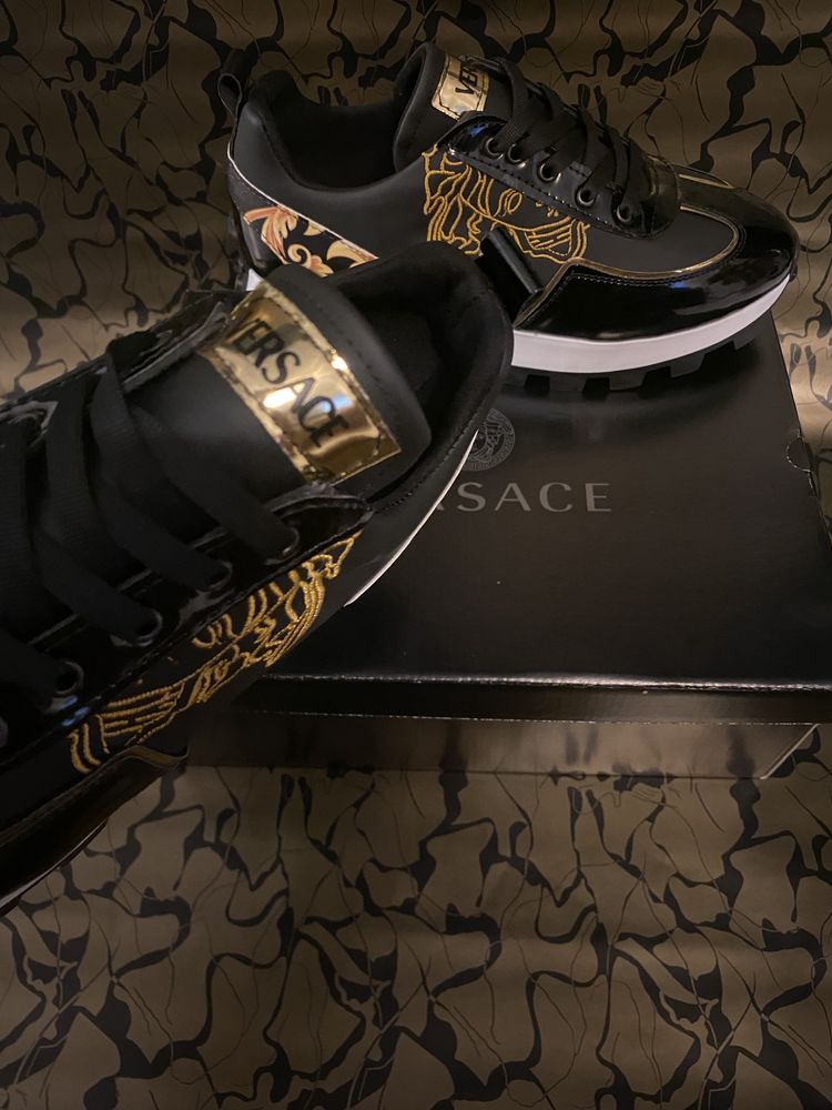 Adidasi Versace Premium versace chain odissea