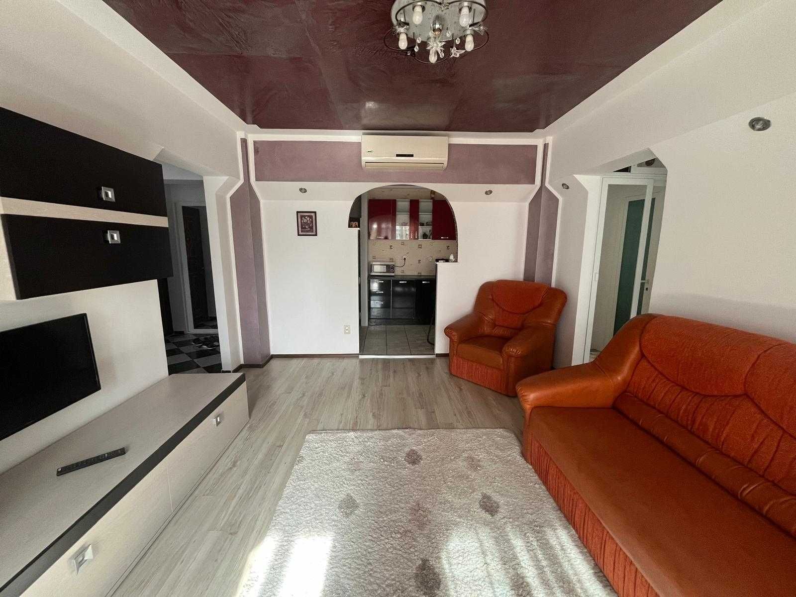Inchiriere apartament 3 camere