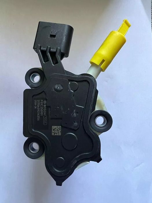 ADBLUE помпа за Mercedes F01C250151