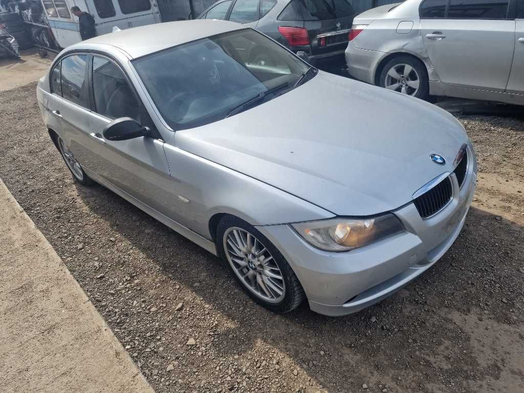 Dezmembrez BMW E90 320 diesel 163CP an 2005 2006