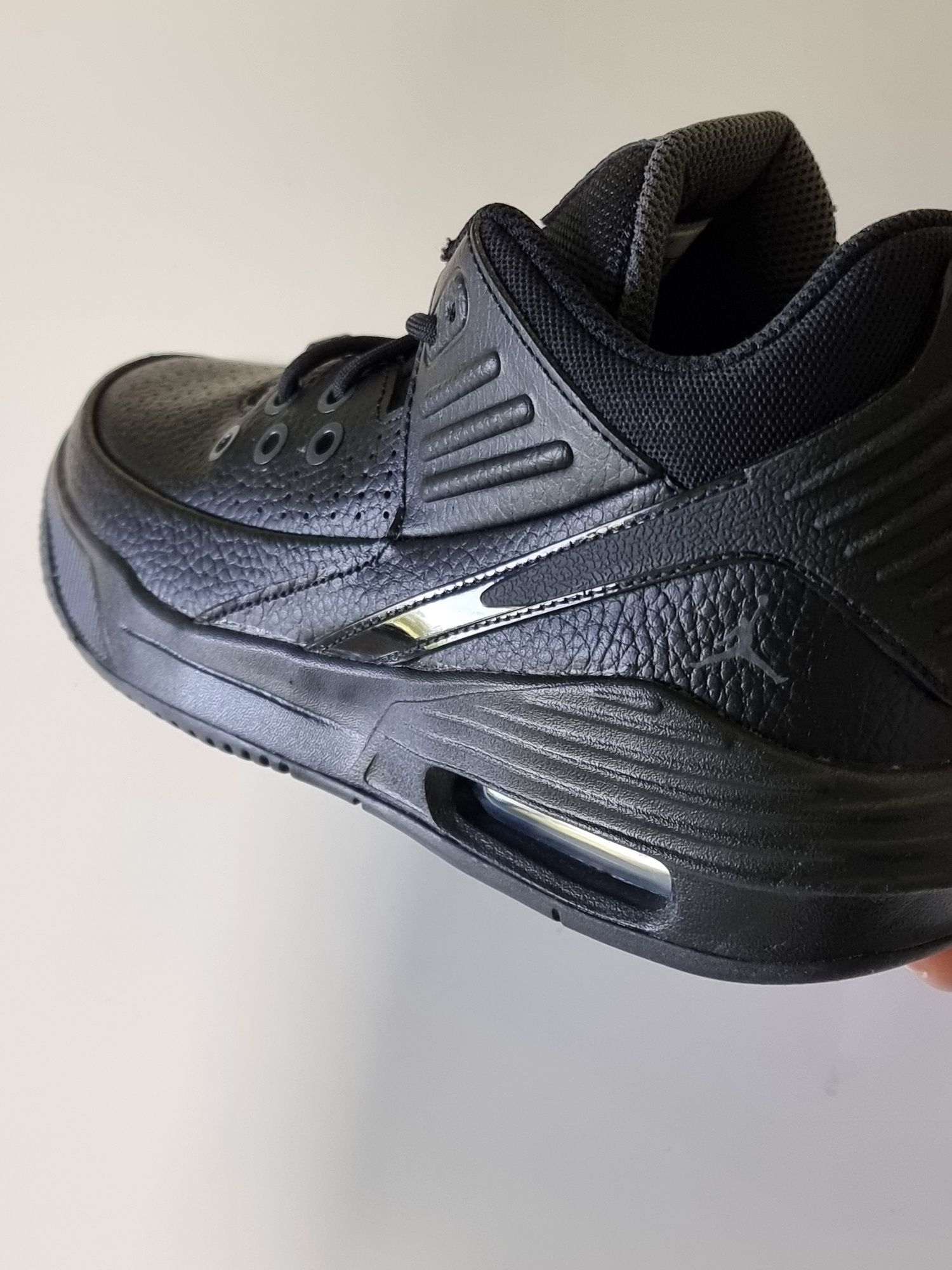 Nike Jordan Max Aura 5 спортни обувки 38 номер