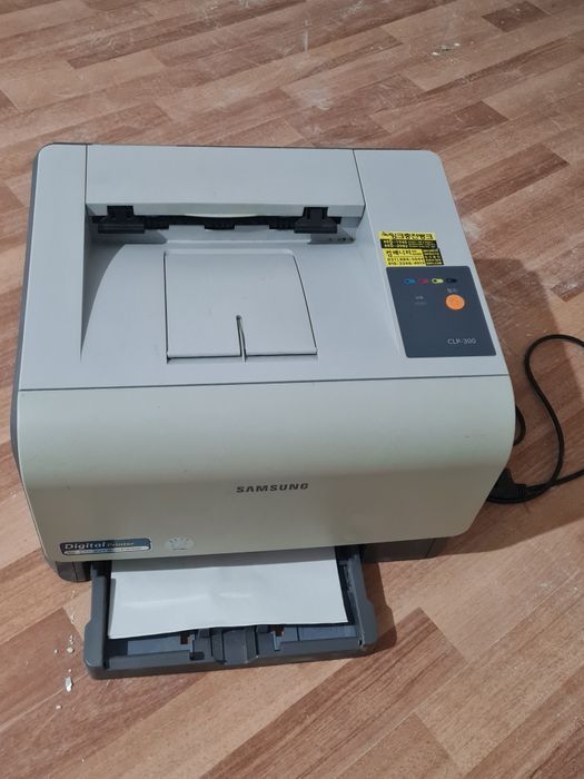 Printer clp 300 xolati yaxshi