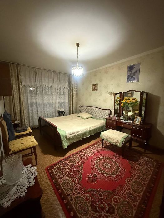 3/3/4 ттз 1 кирпич 2»6 балкон частично мебель, ипотеки нет , 72000