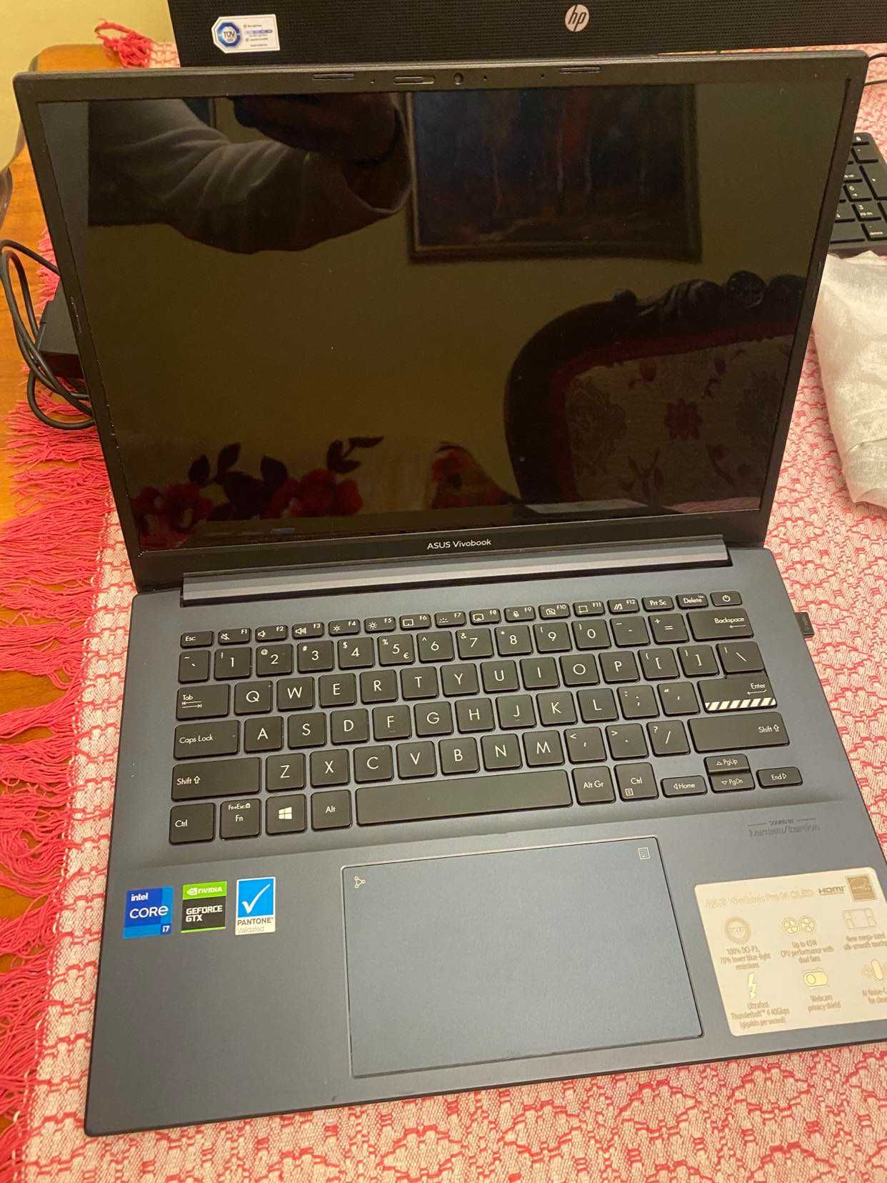 Laptop ASUS VivoBook Pro 14