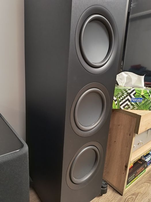Озвучителни тела Kef Q750