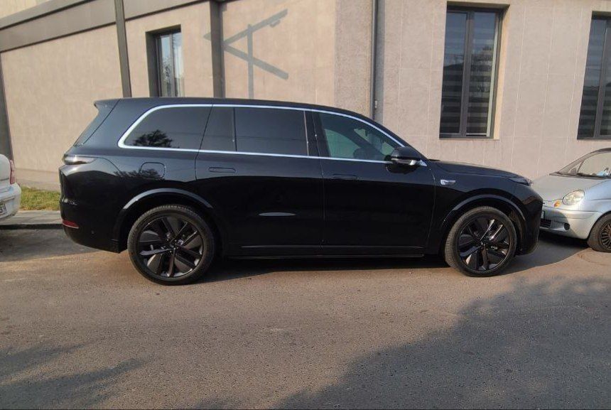 Lixiang L9 max ли9