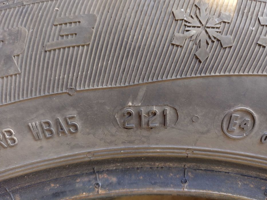 Зимни гуми 4 бр. General 195/60 15