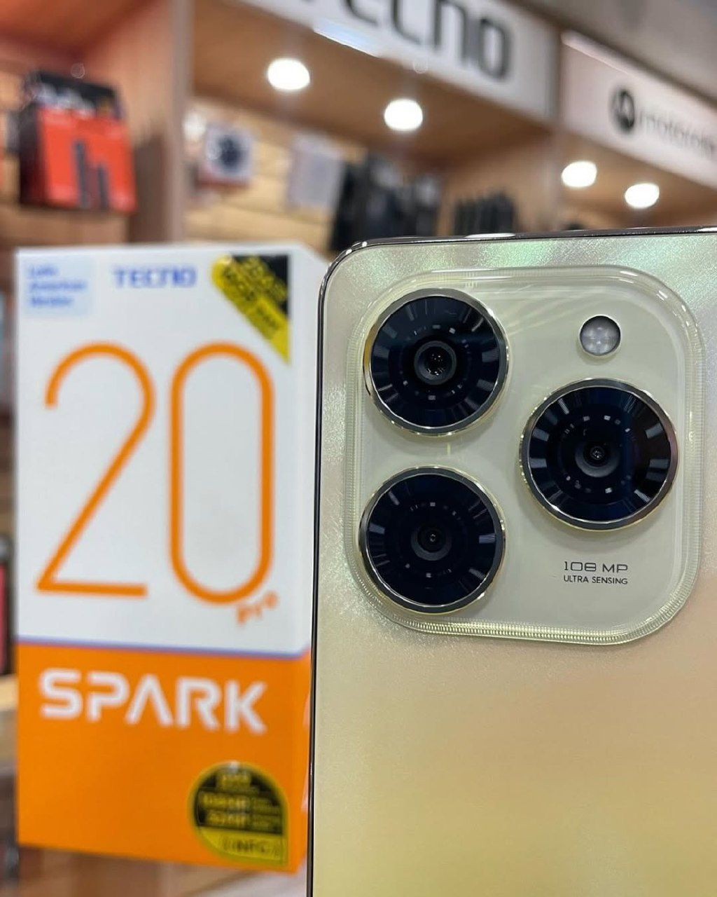 Tecno Spark 20 Pro 18/256