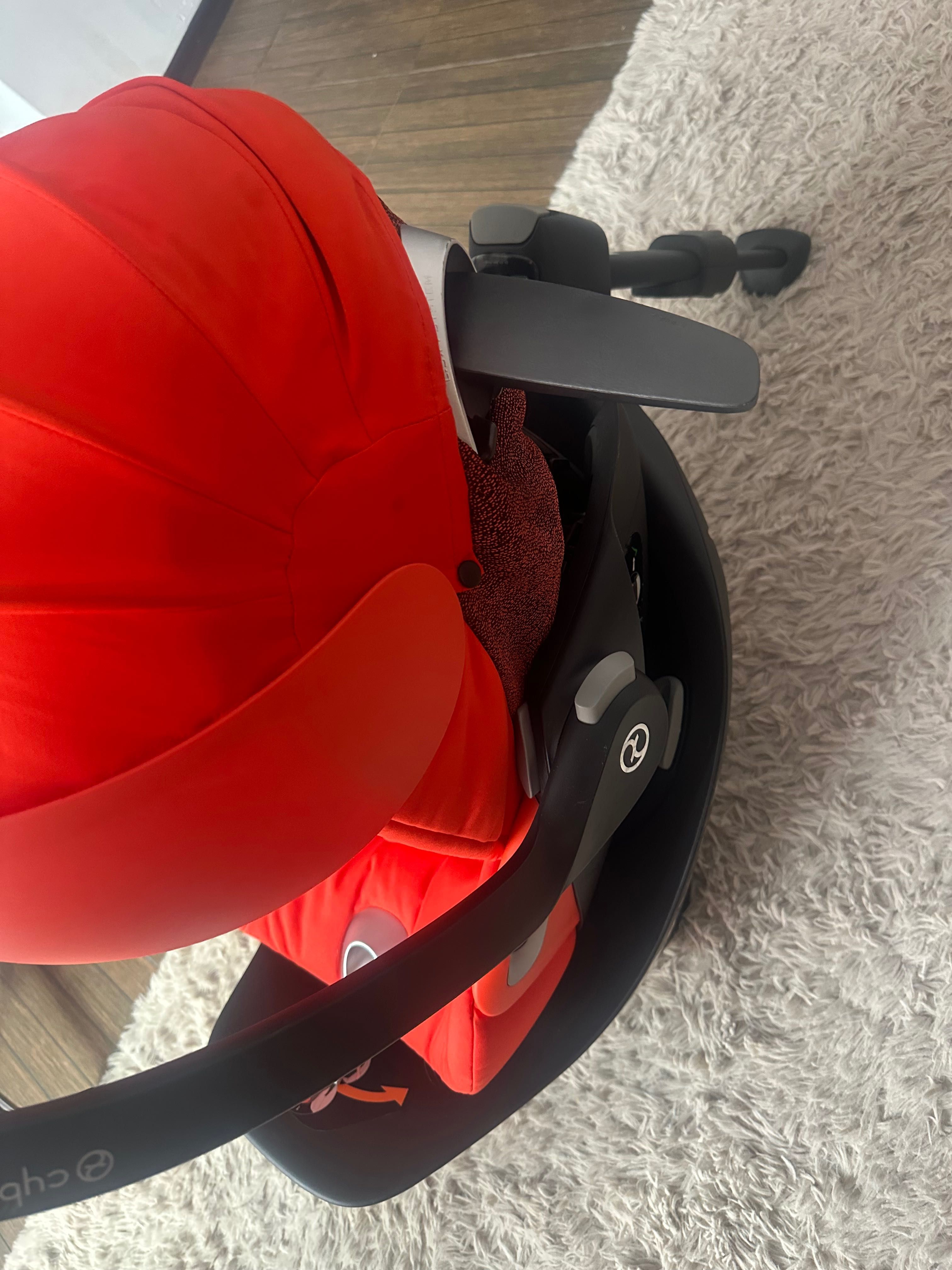 Cybex Platinum Cloud Z isize + isofix 360