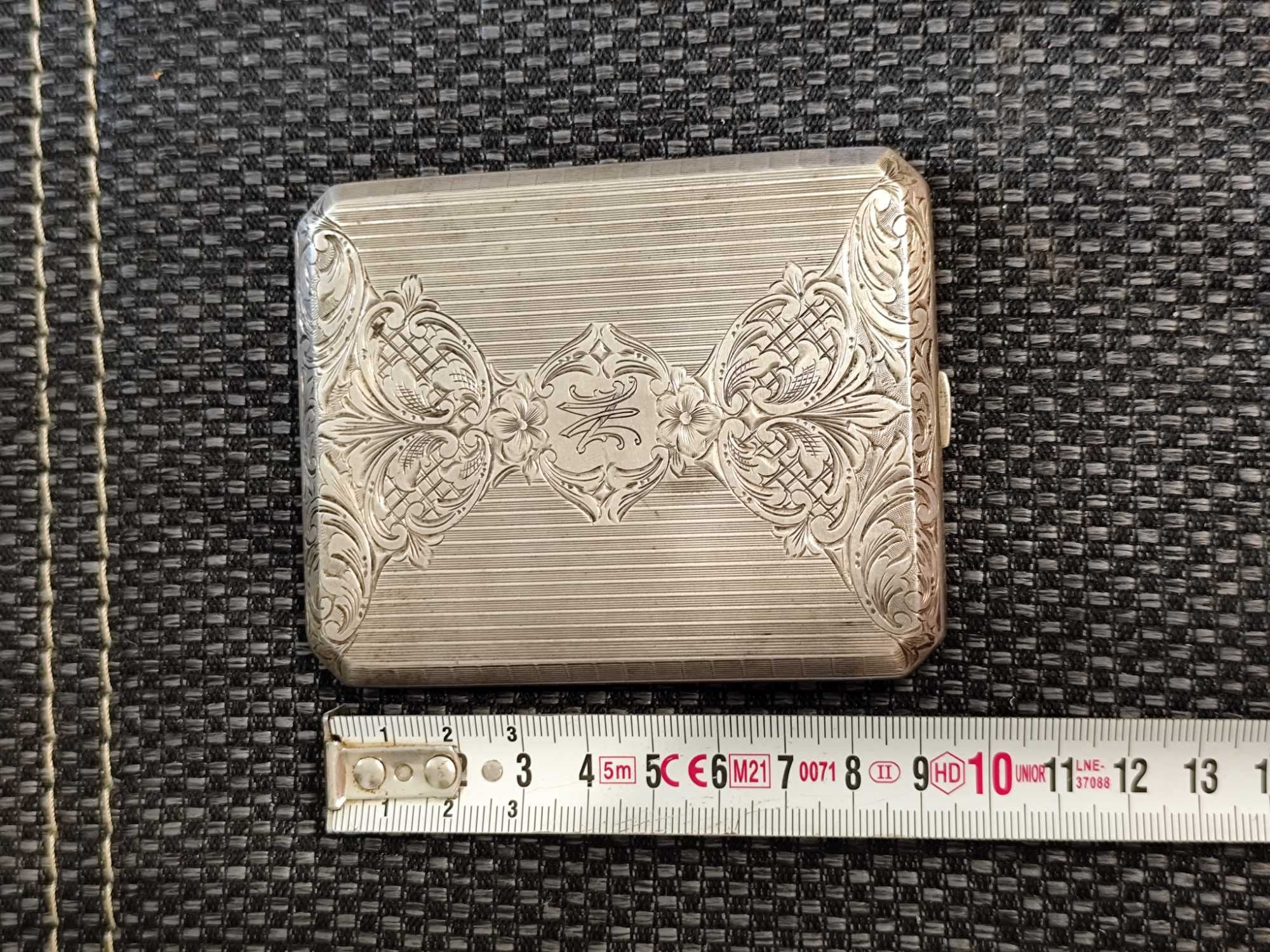 abachera vintage din argint masiv 900, gravată, datată 1928