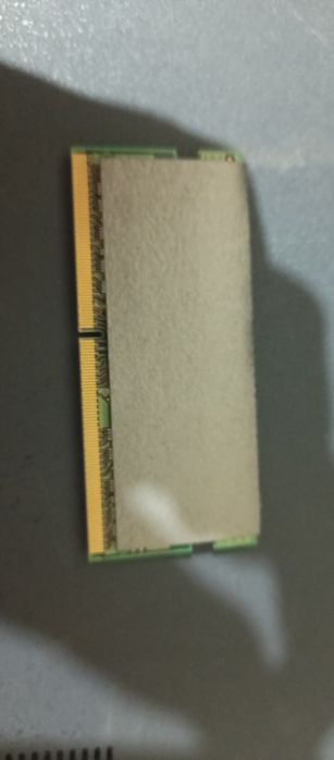 Продам ddr4 16gb оперативка от ноутбука