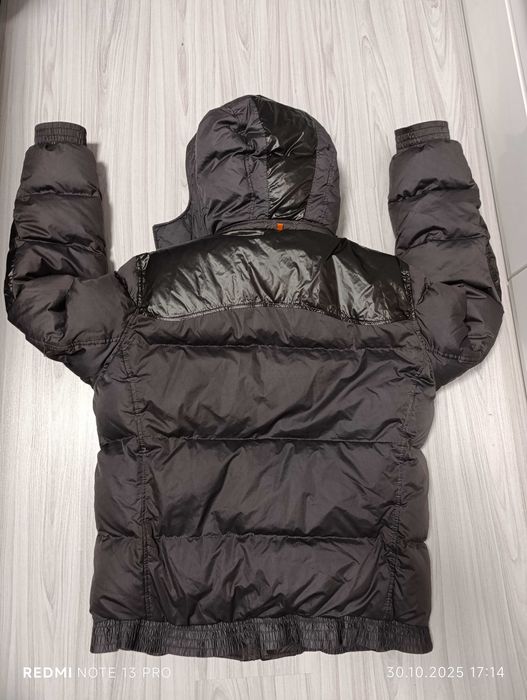 ''HUGO BOSS Ocap''оригинално мъжко пухено яке ХЛ размер