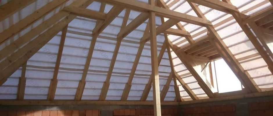 Reparatii orice tip acoperis, mansardare, sisteme pluviale, reparatii