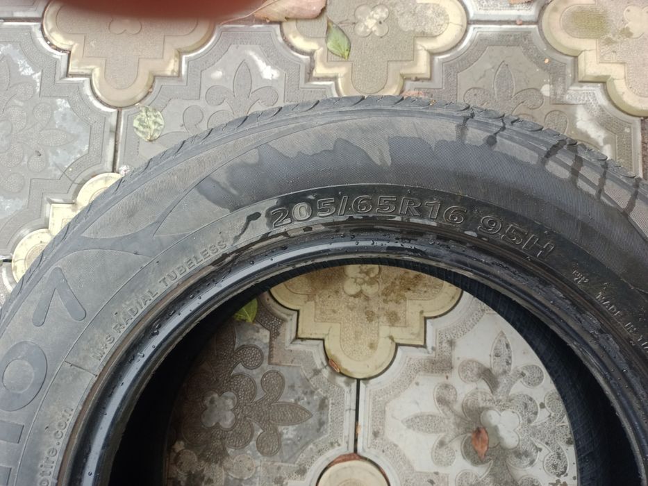 Продам летние шины б.у 4штуки