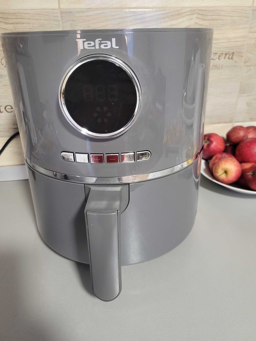 Air fryer nou folosit de 3 ori