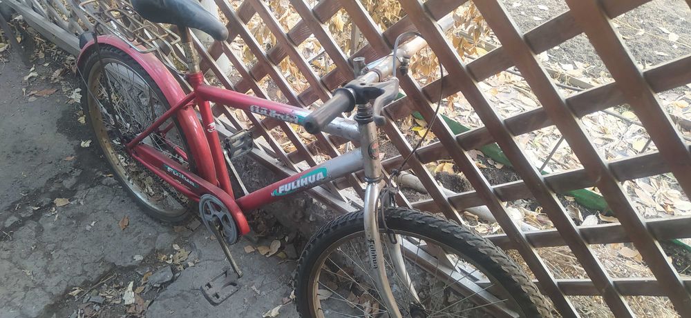 Велосипед подросковый-взрослый.