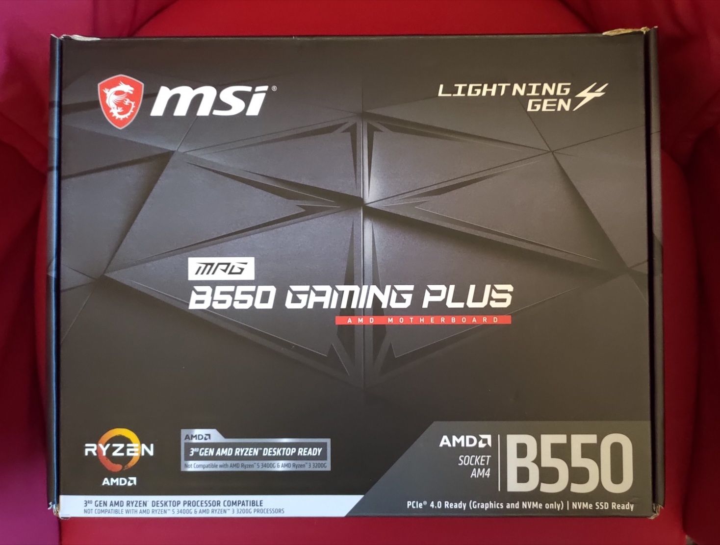Ryzen 9 5900X и дъно MSI B550 GAMING с RGB / опция Ryzen 7 5700X3D RAM