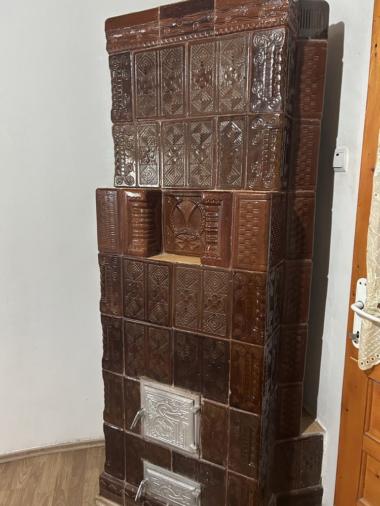 Vand sobă de teracotă pe colț ,stare foarte buna