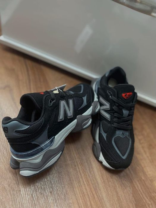New balance 9060, естествен велур. Цветове
