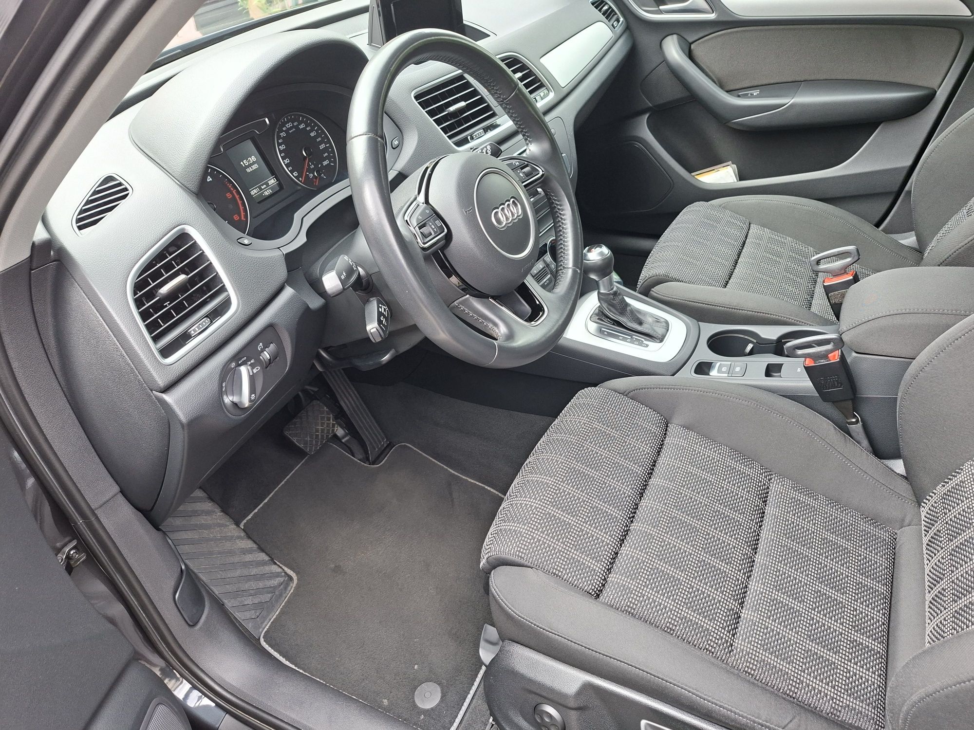 Audi Q3 2.0 tdi 150 cp
