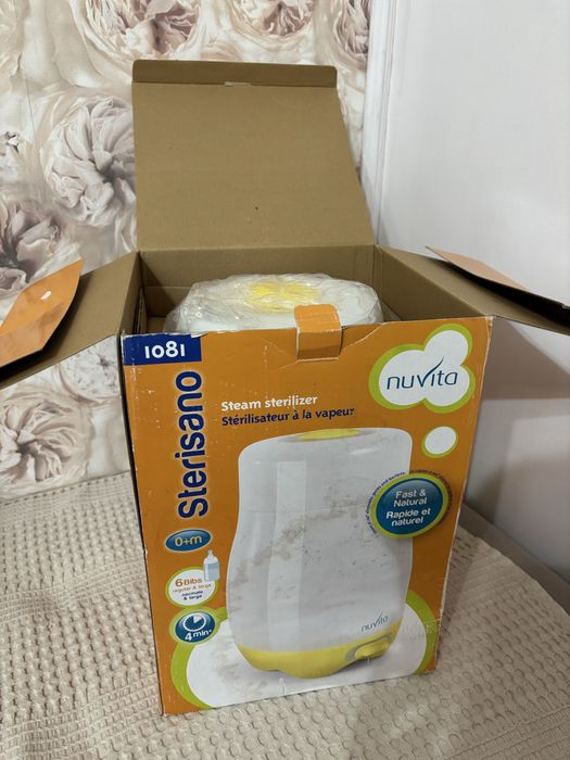 Sterilizator cu aburi pentru 6 biberoane