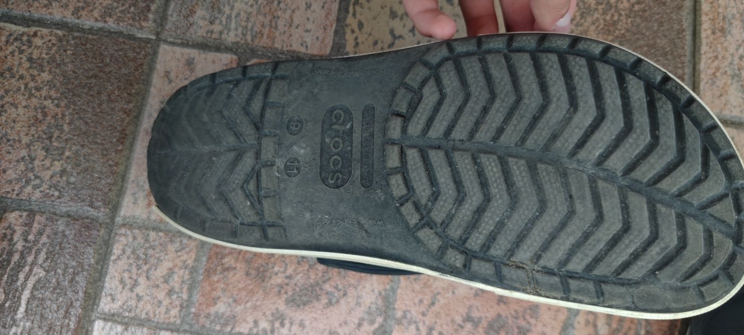 Джапанки crocs. ..