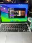 MacBook m1 8/256gb