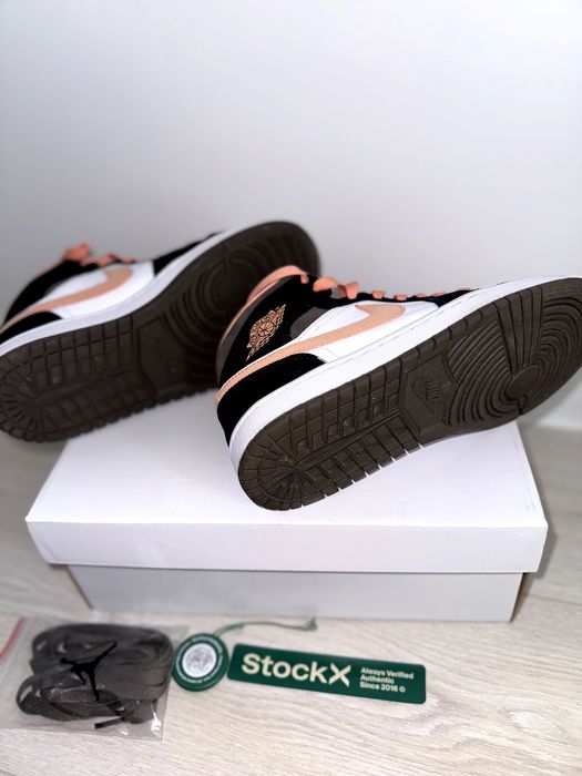 Nike Jordan 1 Mid Peach Mocha