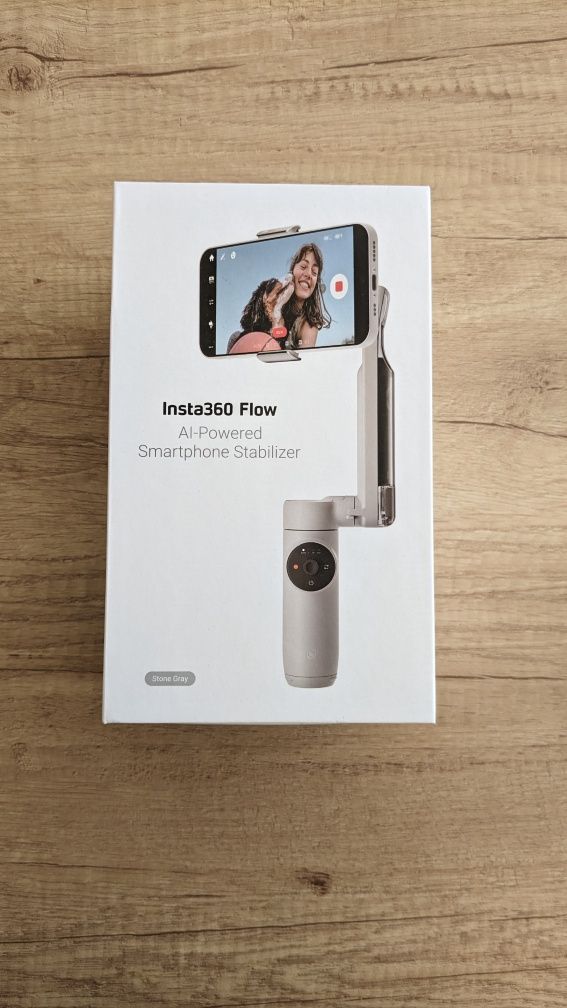 Sistem de stabilizare Insta360 Flow Standalone, Gri