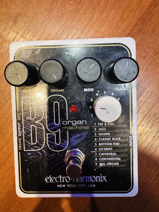 Гитарная педаль -  Electro-Harmonix B9 Organ Machine