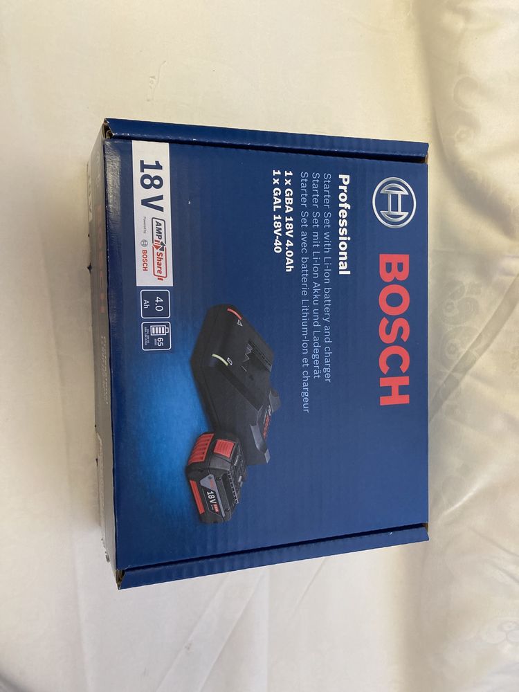 Set baterie bosch 18v 4.0Ah. + incarcator bosch