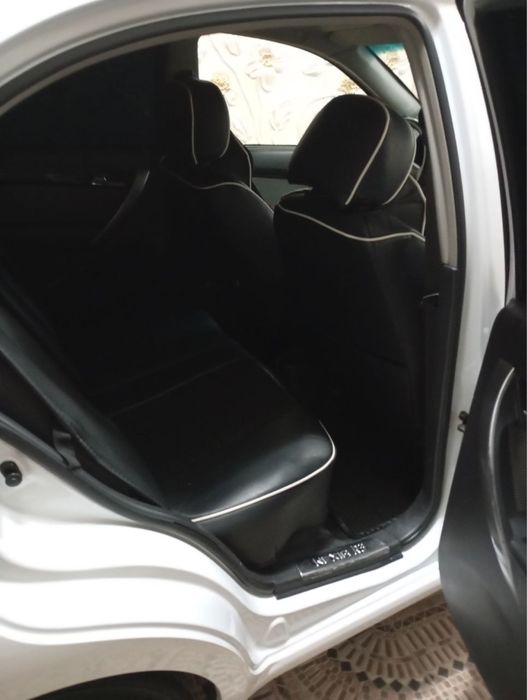 Nexia 3. Avtomat. Benzin