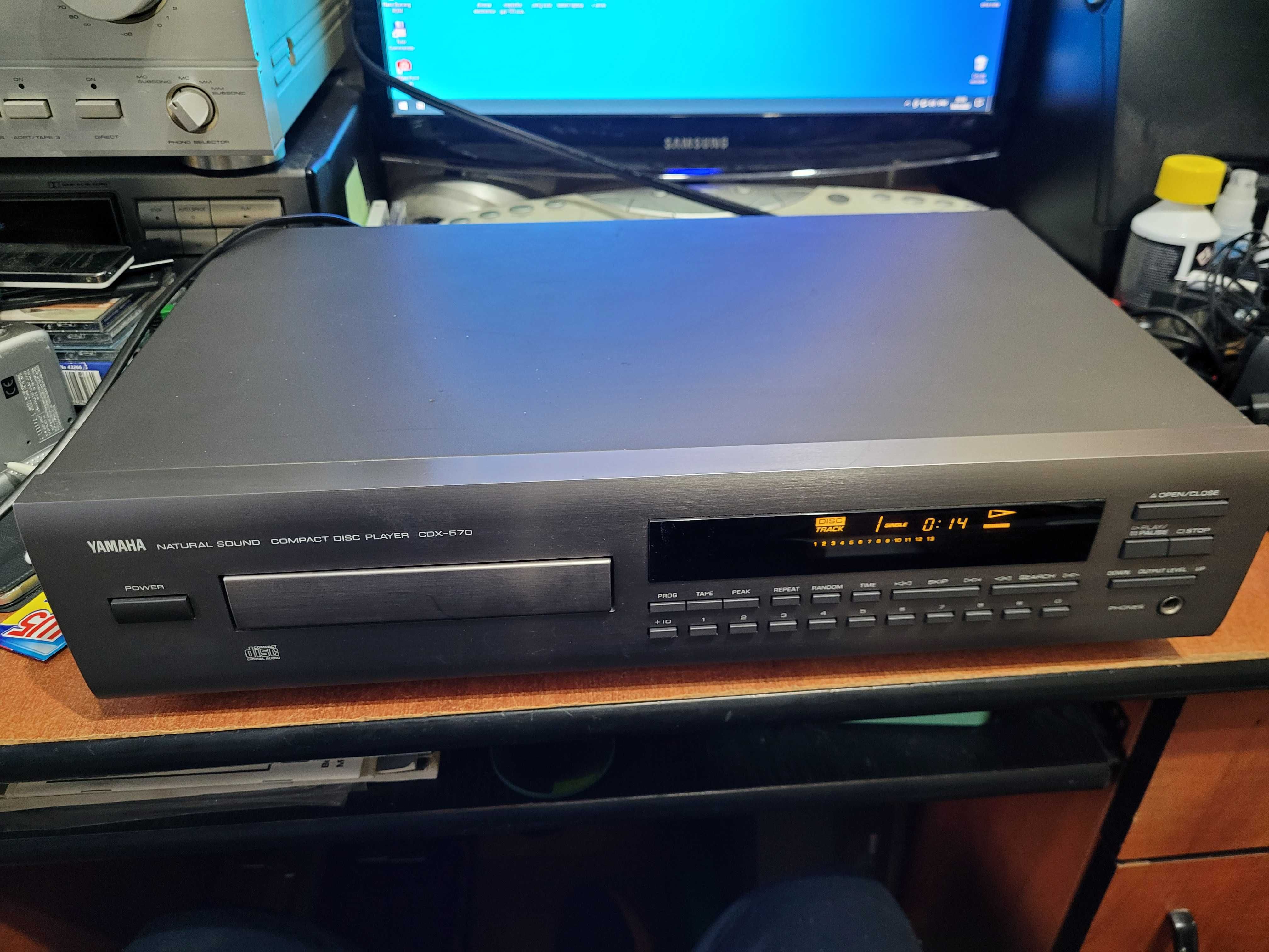 Yamaha CDX-570 compact disc player