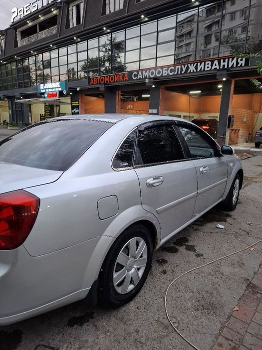 Chevrolet lasetiy