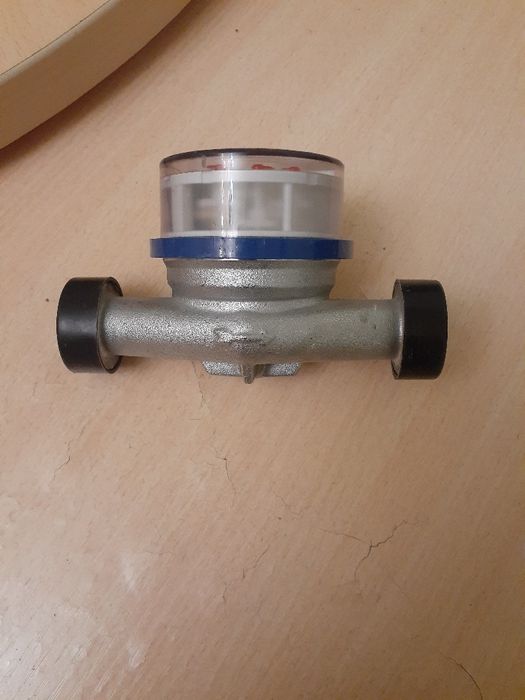 Счетчик воды ZENNER