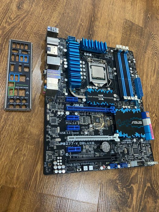 Материнская плата ASUS Z77