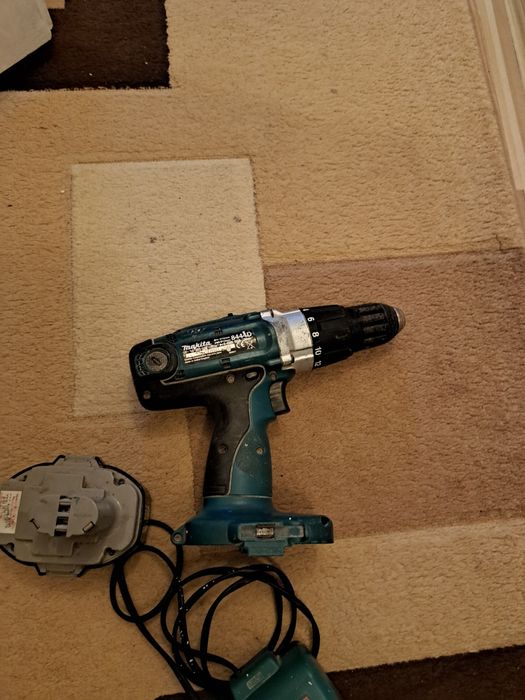 Bormașină cu acumulator Makita