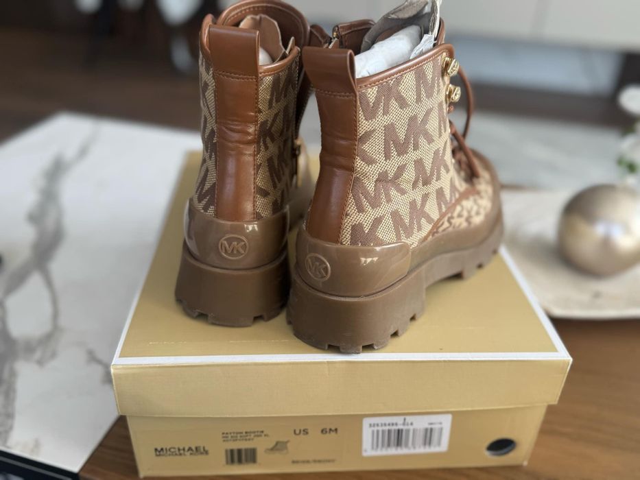 Michael Kors-Дамски боти,36 номер