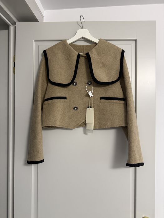 Jacheta lana noua cu eticheta