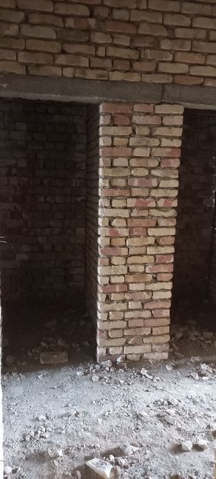 Kvartera sotiladi qiziltepadan 100 kv