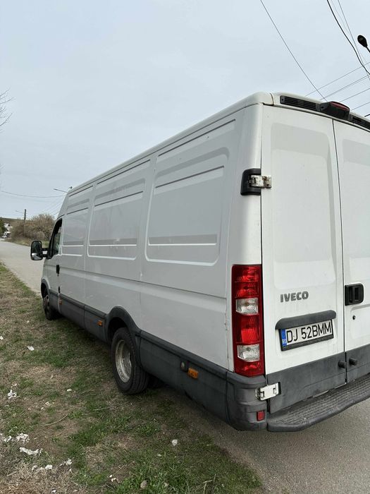 Iveco Daily 35C15 cu dublu pe spate