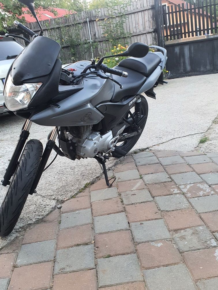Honda cbf/cbr 125 2009