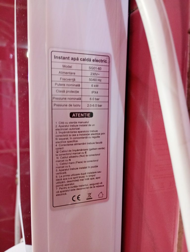 Instant apă caldă
