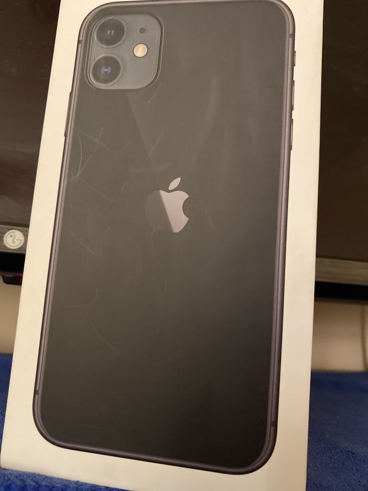 Iphone 11 64gb перфектен