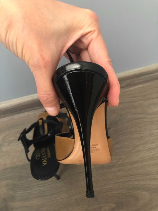 Valentino Сандали Висок Ток
