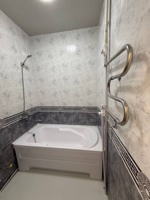 Продам квартиру на Юнус Абаде 8 квартал 1/1/4  евро